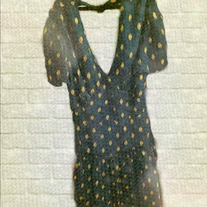 Francesca’s Short Sleeved Dress👗